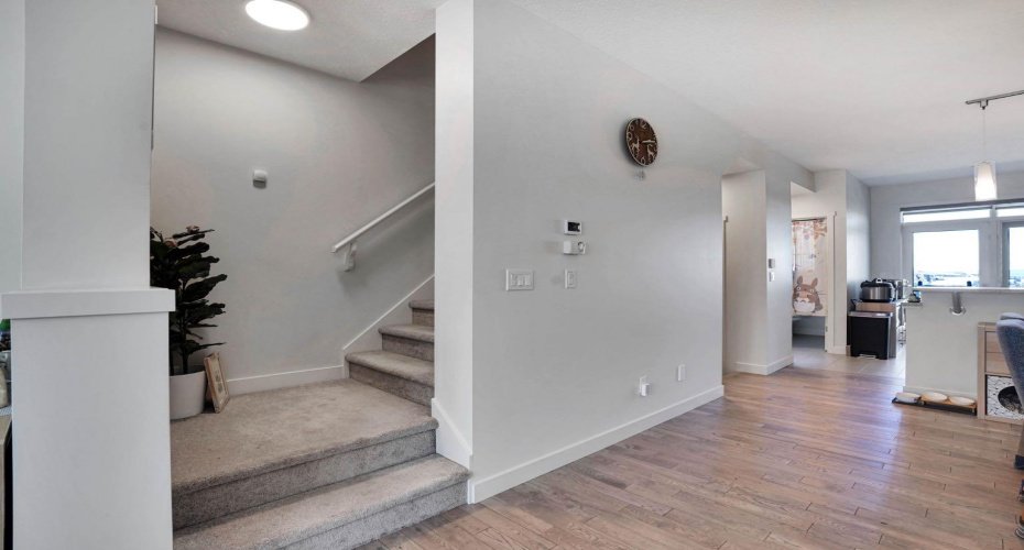 515 Nolanfield Villas, Calgary, Alberta T3R0T9, 2 Bedroom Bedrooms, 0 ,3 BathroomBathrooms,Residential,For Sale,Nolanfield,0,A2327446