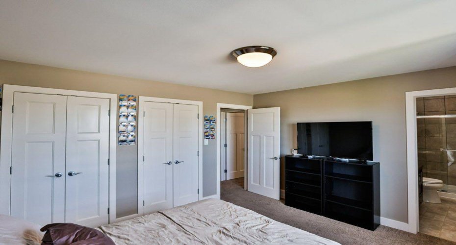 535 Keystone Chase, Lethbridge, Alberta T1J 5C5, 3 Bedroom Bedrooms, 0 ,3 BathroomBathrooms,Residential,For Sale,Keystone,0,A2327448