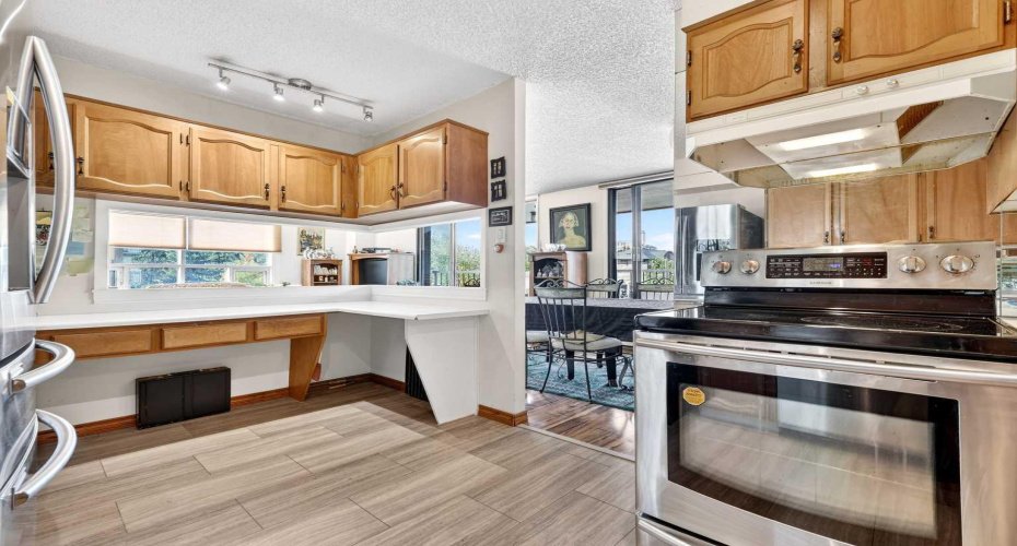 133 25 Avenue, Calgary, Alberta T2S 0K8, 2 Bedroom Bedrooms, 0 ,2 BathroomBathrooms,Residential,For Sale,25,0,A2327451