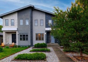 2430 28 Avenue, Calgary, Alberta T2T 1K9, 4 Bedroom Bedrooms, 0 ,4 BathroomBathrooms,Residential,For Sale,28,0,A2327454