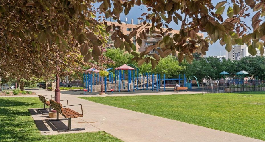 215 14 Avenue, Calgary, Alberta T2R0M2, 2 Bedroom Bedrooms, 0 ,2 BathroomBathrooms,Residential,For Sale,14,0,A2327459