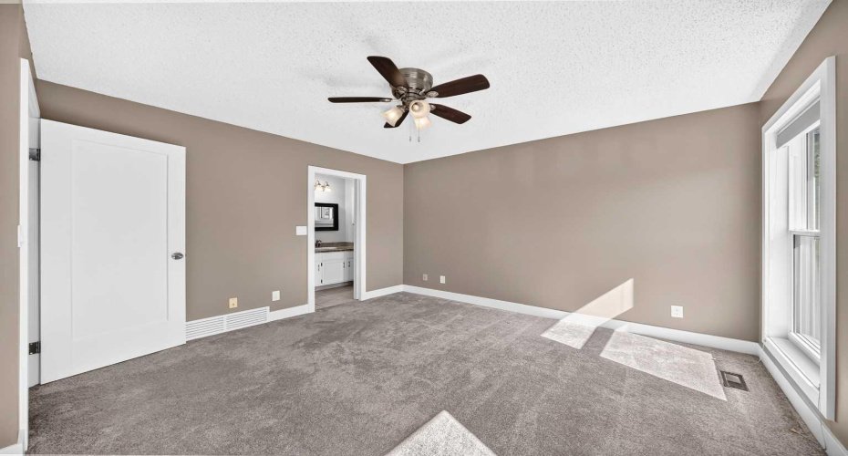 12 Sunvale Mews, Calgary, Alberta T2X 2P5, 4 Bedroom Bedrooms, 0 ,3 BathroomBathrooms,Residential,For Sale,Sunvale,0,A2327465