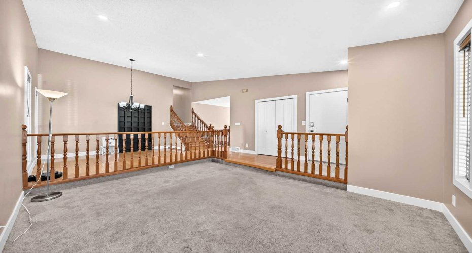 12 Sunvale Mews, Calgary, Alberta T2X 2P5, 4 Bedroom Bedrooms, 0 ,3 BathroomBathrooms,Residential,For Sale,Sunvale,0,A2327465
