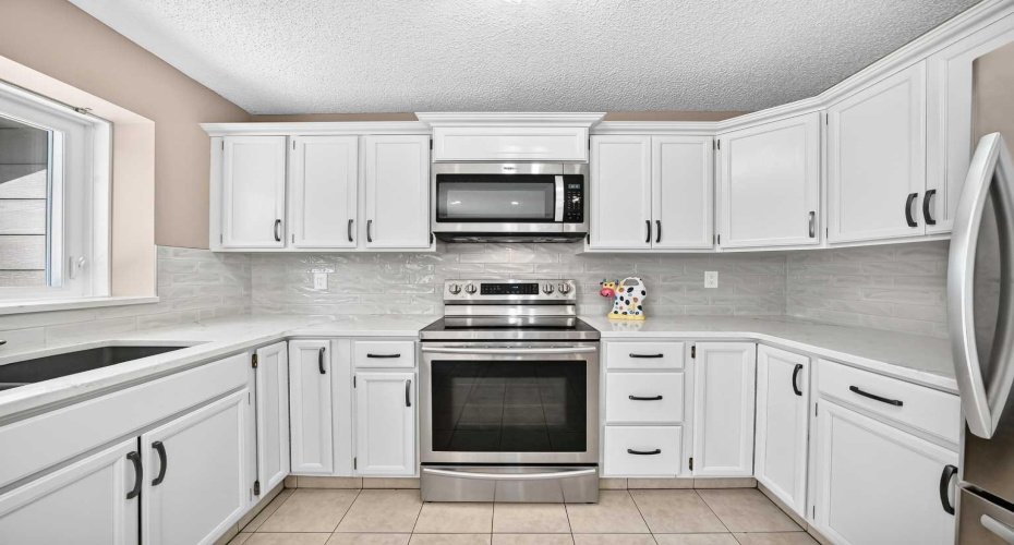 12 Sunvale Mews, Calgary, Alberta T2X 2P5, 4 Bedroom Bedrooms, 0 ,3 BathroomBathrooms,Residential,For Sale,Sunvale,0,A2327465