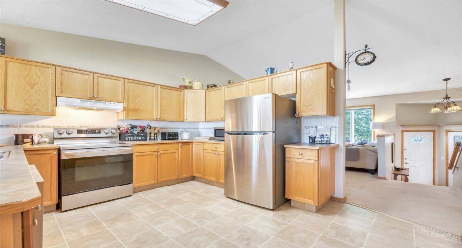 418 1 Avenue, Diamond Valley, Alberta T0L0H0, 3 Bedroom Bedrooms, 0 ,2 BathroomBathrooms,Residential,For Sale,1,0,A2327477