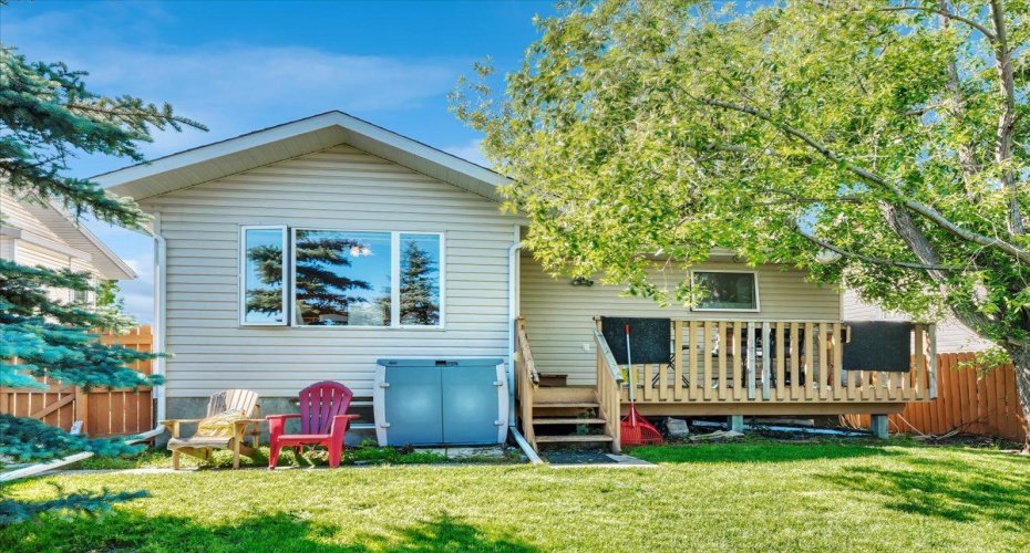 418 1 Avenue, Diamond Valley, Alberta T0L0H0, 3 Bedroom Bedrooms, 0 ,2 BathroomBathrooms,Residential,For Sale,1,0,A2327477