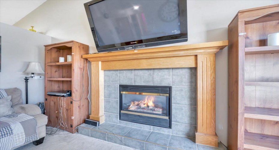 418 1 Avenue, Diamond Valley, Alberta T0L0H0, 3 Bedroom Bedrooms, 0 ,2 BathroomBathrooms,Residential,For Sale,1,0,A2327477