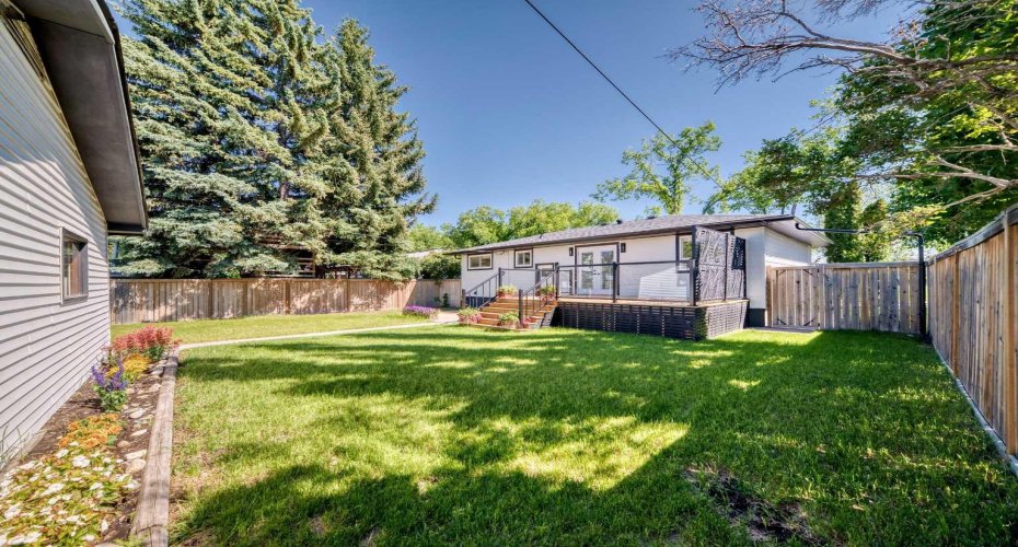 4932 8 Avenue, Calgary, Alberta T3C 0H3, 4 Bedroom Bedrooms, 0 ,2 BathroomBathrooms,Residential,For Sale,8,0,A2327478