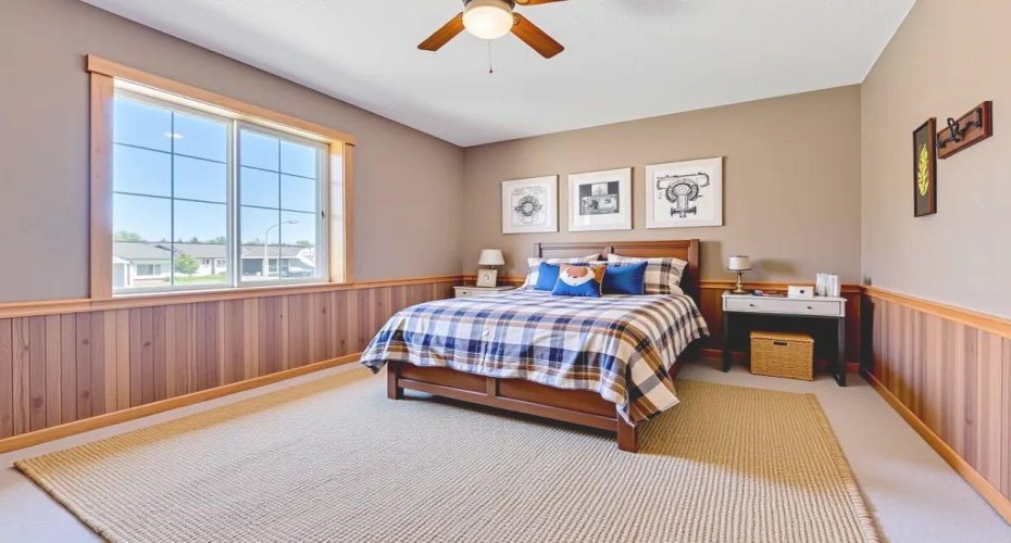 7 Springs Crescent, Airdrie, Alberta T4A 2C2, 3 Bedroom Bedrooms, 0 ,3 BathroomBathrooms,Residential,For Sale,Springs,0,A2327506
