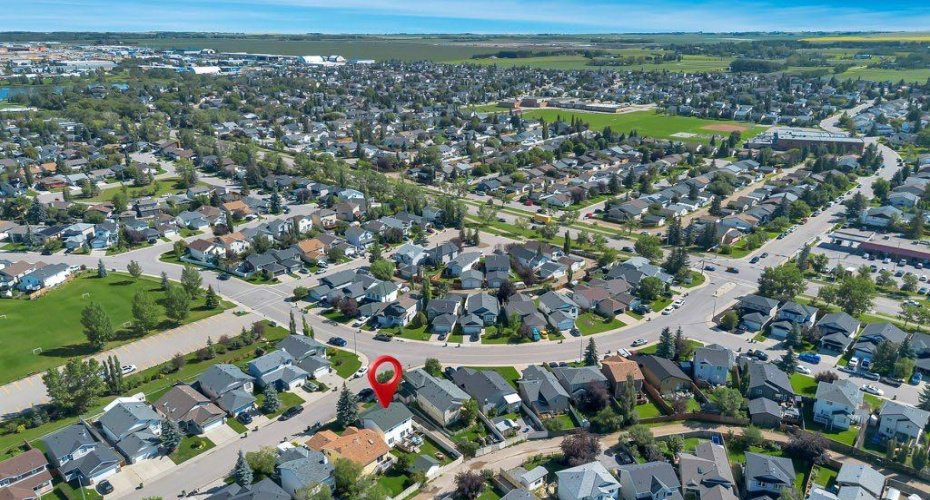 7 Springs Crescent, Airdrie, Alberta T4A 2C2, 3 Bedroom Bedrooms, 0 ,3 BathroomBathrooms,Residential,For Sale,Springs,0,A2327506