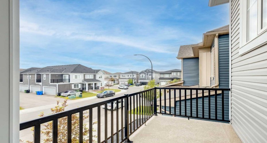 14 Cityside Terrace, Calgary, Alberta T3N 1E2, 4 Bedroom Bedrooms, 0 ,4 BathroomBathrooms,Residential,For Sale,Cityside,0,A2327522