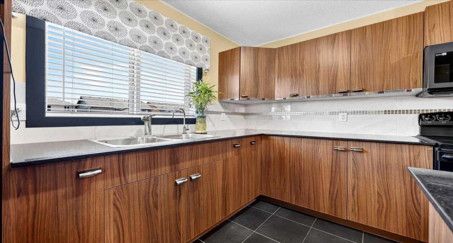 42 Skyview Point Link, Calgary, Alberta T3N 0L9, 3 Bedroom Bedrooms, 0 ,3 BathroomBathrooms,Residential,For Sale,Skyview Point,0,A2327523