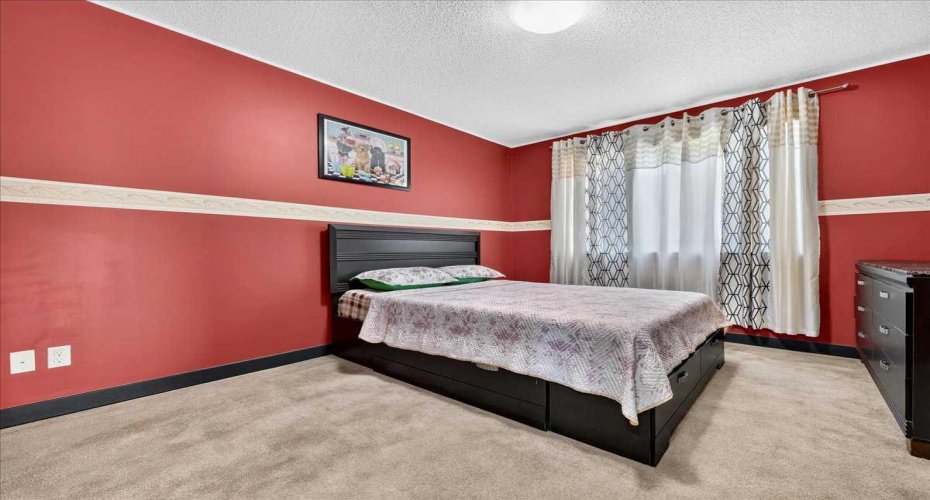 42 Skyview Point Link, Calgary, Alberta T3N 0L9, 3 Bedroom Bedrooms, 0 ,3 BathroomBathrooms,Residential,For Sale,Skyview Point,0,A2327523