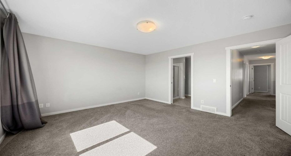 1019 Shantz Place, Crossfield, Alberta T0M0S0, 3 Bedroom Bedrooms, 0 ,4 BathroomBathrooms,Residential,For Sale,Shantz,0,A2327535