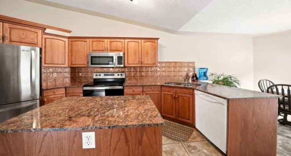 26110 Highway 11, Rural Red Deer County, Alberta T4E1C2, 3 Bedroom Bedrooms, 0 ,3 BathroomBathrooms,Residential,For Sale,Highway 11,0,A2327541