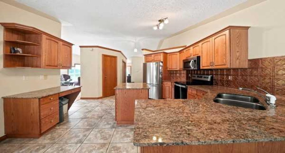 26110 Highway 11, Rural Red Deer County, Alberta T4E1C2, 3 Bedroom Bedrooms, 0 ,3 BathroomBathrooms,Residential,For Sale,Highway 11,0,A2327541