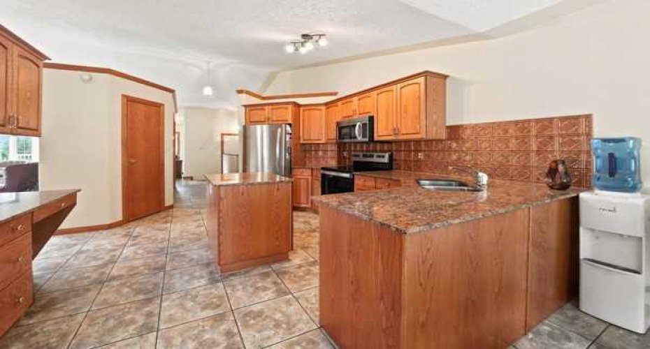 26110 Highway 11, Rural Red Deer County, Alberta T4E1C2, 3 Bedroom Bedrooms, 0 ,3 BathroomBathrooms,Residential,For Sale,Highway 11,0,A2327541