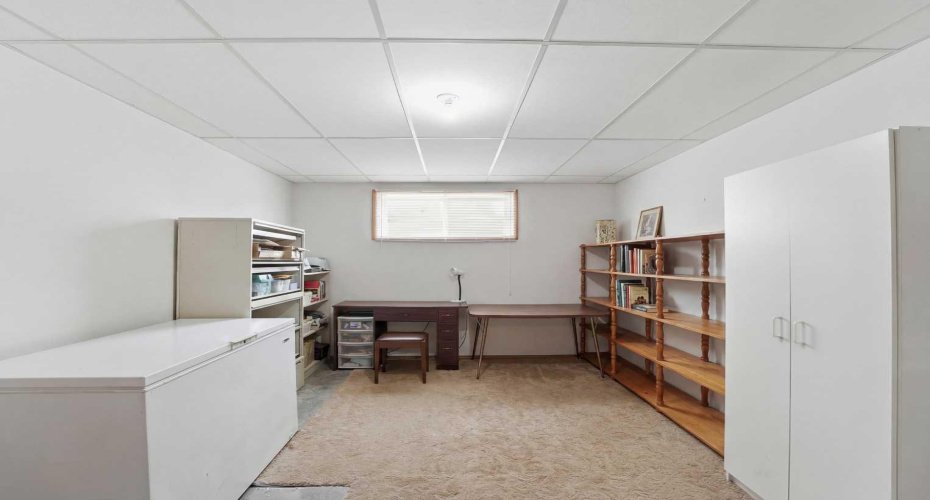 26110 Highway 11, Rural Red Deer County, Alberta T4E1C2, 3 Bedroom Bedrooms, 0 ,3 BathroomBathrooms,Residential,For Sale,Highway 11,0,A2327541