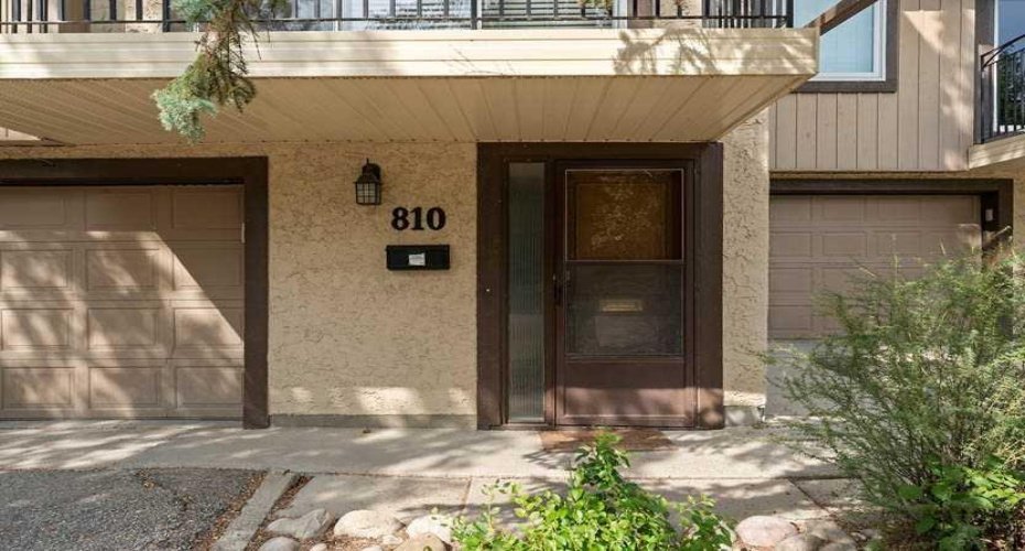 3130 66 Avenue, Calgary, Alberta T3E 5K3, 4 Bedroom Bedrooms, 0 ,3 BathroomBathrooms,Residential,For Sale,66,0,A2327564