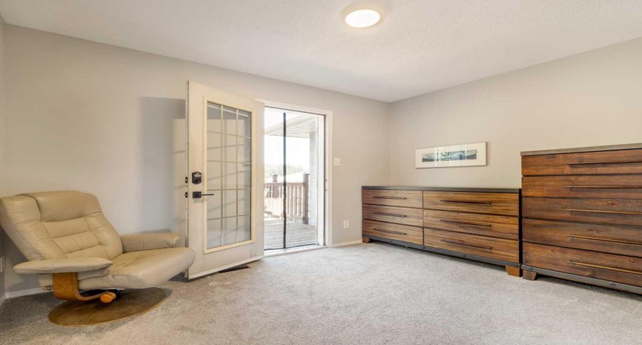 2128 18 Avenue, Coaldale, Alberta T1M 1K6, 3 Bedroom Bedrooms, 0 ,3 BathroomBathrooms,Residential,For Sale,18,0,A2327570