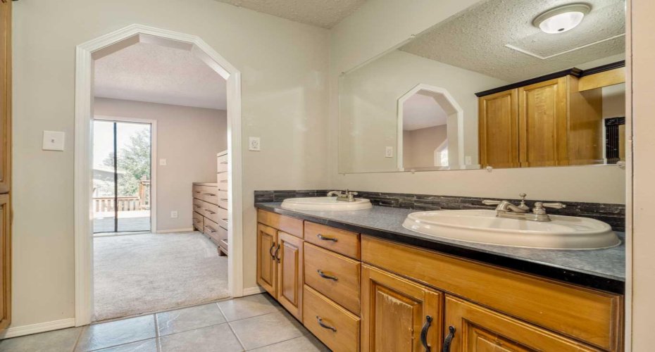 2128 18 Avenue, Coaldale, Alberta T1M 1K6, 3 Bedroom Bedrooms, 0 ,3 BathroomBathrooms,Residential,For Sale,18,0,A2327570