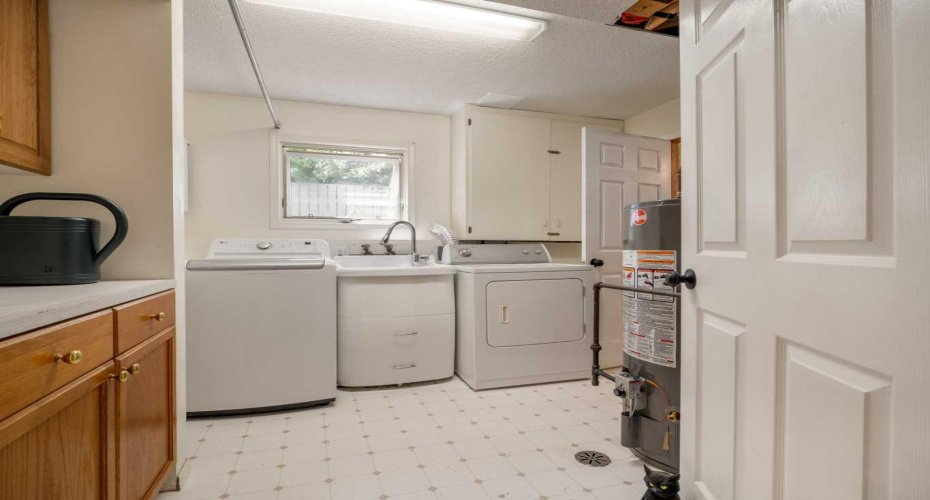 2128 18 Avenue, Coaldale, Alberta T1M 1K6, 3 Bedroom Bedrooms, 0 ,3 BathroomBathrooms,Residential,For Sale,18,0,A2327570