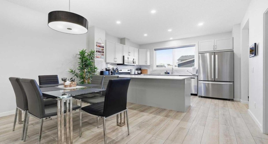 Dining area that seamlessly flows into kitchen