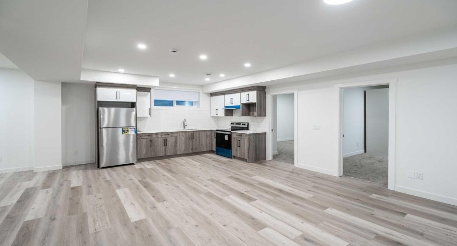 123 Saddlecrest Grove, Calgary, Alberta T3J 2K3, 6 Bedroom Bedrooms, 0 ,5 BathroomBathrooms,Residential,For Sale,Saddlecrest,0,A2327602