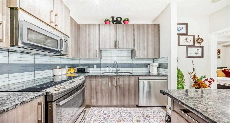 12 Sage Hill Terrace, Calgary, Alberta T3R0W6, 2 Bedroom Bedrooms, 0 ,2 BathroomBathrooms,Residential,For Sale,Sage Hill,0,A2327620