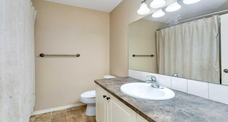 3 Legend Court, Sylvan Lake, Alberta T4S0B1, 3 Bedroom Bedrooms, 0 ,3 BathroomBathrooms,Residential,For Sale,Legend,0,A2327654