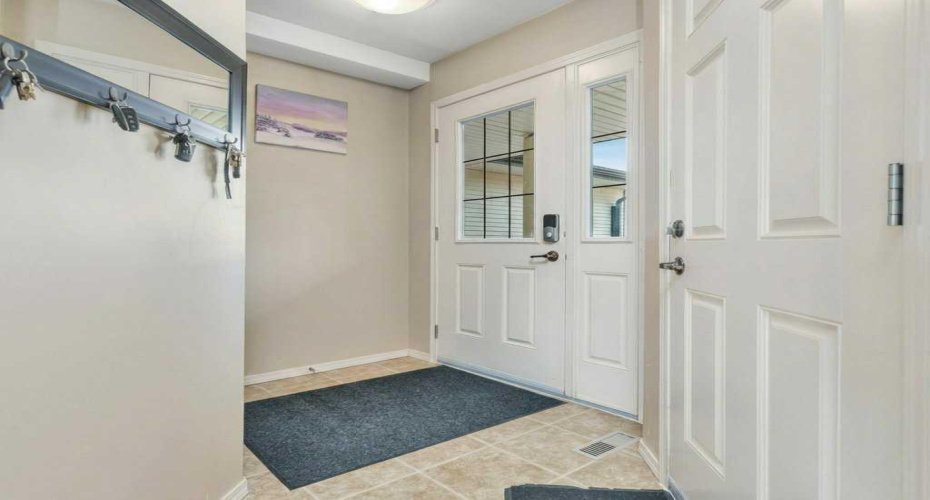 3 Legend Court, Sylvan Lake, Alberta T4S0B1, 3 Bedroom Bedrooms, 0 ,3 BathroomBathrooms,Residential,For Sale,Legend,0,A2327654
