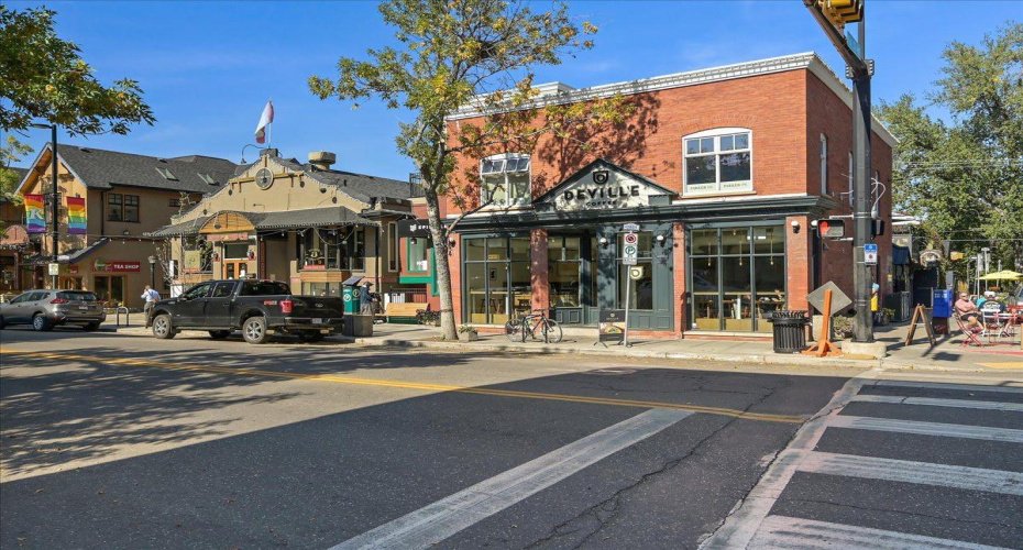 235 9A Street, Calgary, Alberta T2N 4H7, 1 Bedroom Bedrooms, 0 ,1 BathroomBathrooms,Residential,For Sale,9A,0,A2327665