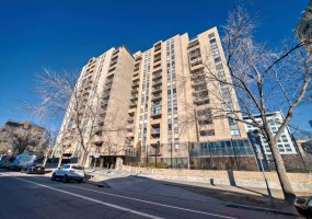 924 14 Avenue, Calgary, Alberta T2R 0N7, 2 Bedroom Bedrooms, 0 ,1 BathroomBathrooms,Residential,For Sale,14,0,A2327666