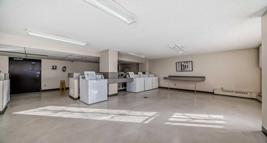 Building Laundry