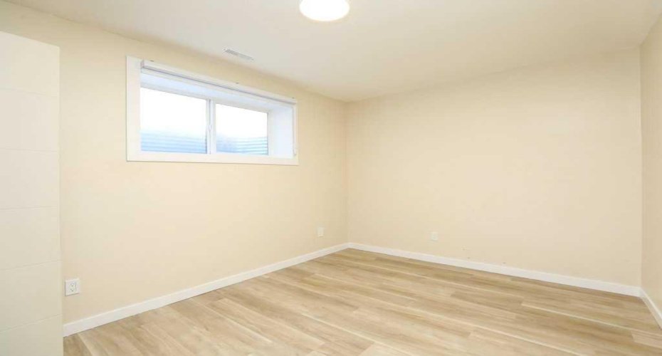 59 Lasalle Road, Lethbridge, Alberta T1J5A8, 4 Bedroom Bedrooms, 0 ,4 BathroomBathrooms,Residential,For Sale,Lasalle,0,A2327676
