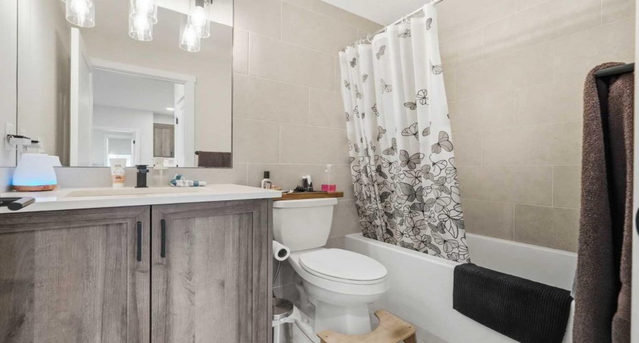 700 Shawnee Square, Calgary, Alberta T2Y0T6, 2 Bedroom Bedrooms, 0 ,2 BathroomBathrooms,Residential,For Sale,Shawnee,0,A2327678