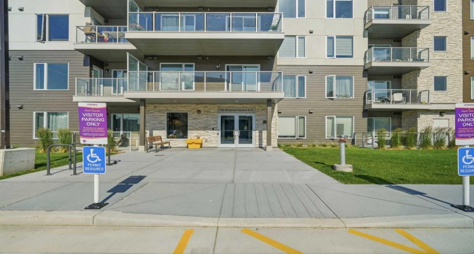 700 Shawnee Square, Calgary, Alberta T2Y0T6, 2 Bedroom Bedrooms, 0 ,2 BathroomBathrooms,Residential,For Sale,Shawnee,0,A2327678