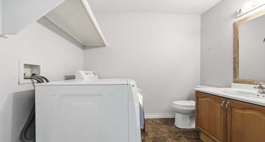 130 St. Laurent Way, Fort McMurray, Alberta T9K2K2, 4 Bedroom Bedrooms, 0 ,4 BathroomBathrooms,Residential,For Sale,St. Laurent,0,A2327695