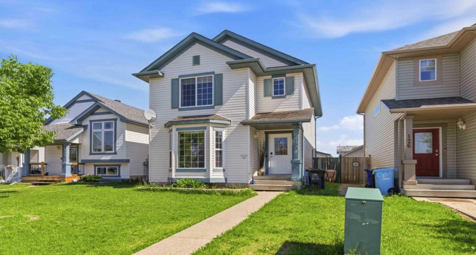 130 St. Laurent Way, Fort McMurray, Alberta T9K2K2, 4 Bedroom Bedrooms, 0 ,4 BathroomBathrooms,Residential,For Sale,St. Laurent,0,A2327695