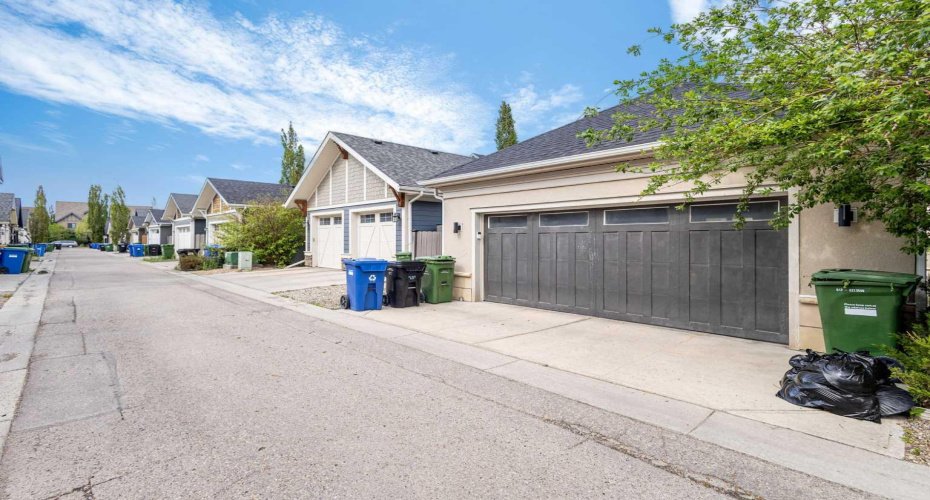 3804 Sarcee Road, Calgary, Alberta T3E 7W9, 4 Bedroom Bedrooms, 0 ,4 BathroomBathrooms,Residential,For Sale,Sarcee,0,A2327699