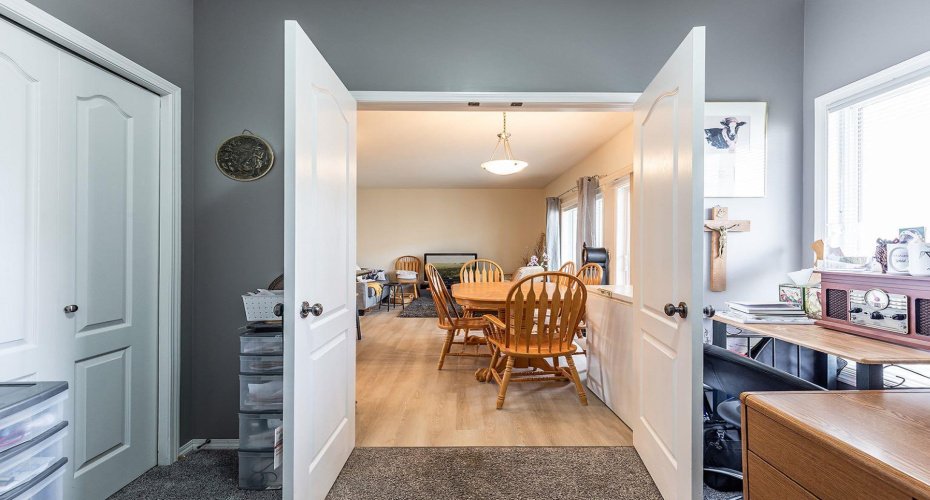 328 Northlands Pointe, Medicine Hat, Alberta T1C0C1, 3 Bedroom Bedrooms, 0 ,2 BathroomBathrooms,Residential,For Sale,Northlands,0,A2327711