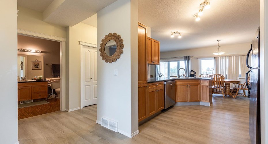 328 Northlands Pointe, Medicine Hat, Alberta T1C0C1, 3 Bedroom Bedrooms, 0 ,2 BathroomBathrooms,Residential,For Sale,Northlands,0,A2327711