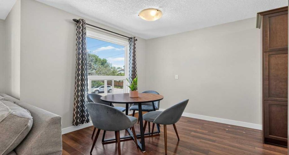 20 McKinley Road, Calgary, Alberta T2Z1T6, 4 Bedroom Bedrooms, 0 ,2 BathroomBathrooms,Residential,For Sale,McKinley,0,A2327712