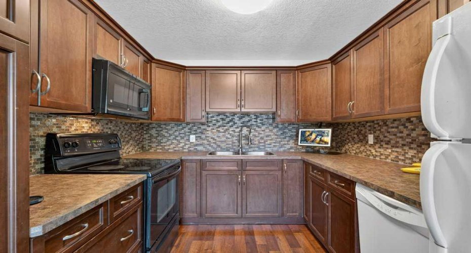 20 McKinley Road, Calgary, Alberta T2Z1T6, 4 Bedroom Bedrooms, 0 ,2 BathroomBathrooms,Residential,For Sale,McKinley,0,A2327712