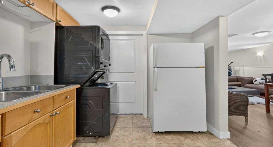 20 McKinley Road, Calgary, Alberta T2Z1T6, 4 Bedroom Bedrooms, 0 ,2 BathroomBathrooms,Residential,For Sale,McKinley,0,A2327712