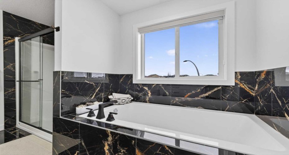67 Lakes Estates Circle, Strathmore, Alberta T1P 0B6, 5 Bedroom Bedrooms, 0 ,3 BathroomBathrooms,Residential,For Sale,Lakes Estates,0,A2327715