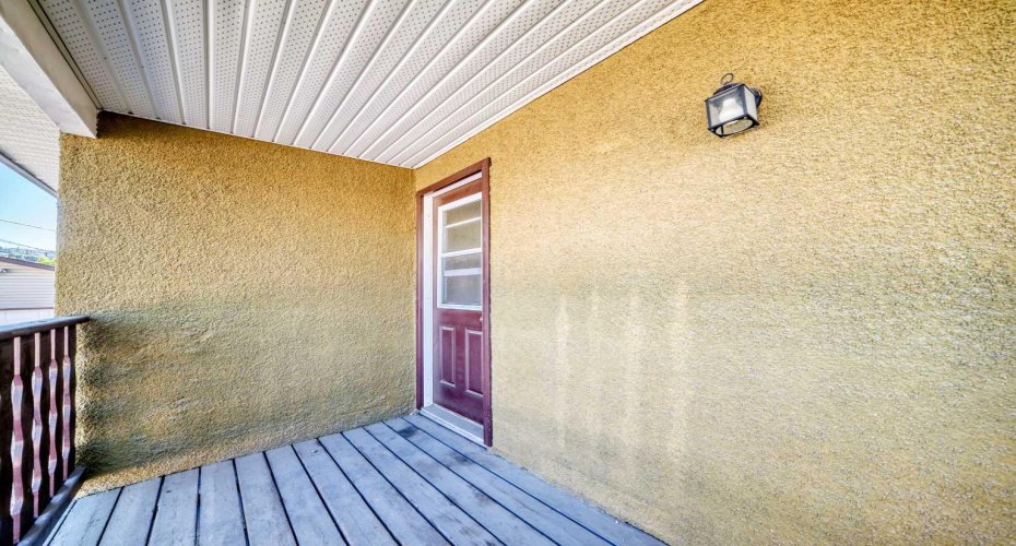 5113 17 Avenue, Calgary, Alberta T3B 0P8, 10 Bedroom Bedrooms, 0 ,4 BathroomBathrooms,Residential,For Sale,17,0,A2327732