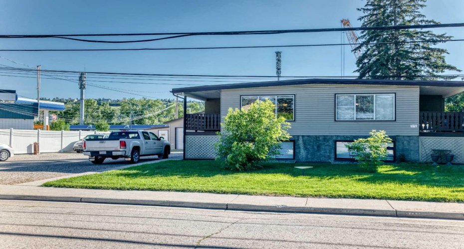 5113 17 Avenue, Calgary, Alberta T3B 0P8, 10 Bedroom Bedrooms, 0 ,4 BathroomBathrooms,Residential,For Sale,17,0,A2327732