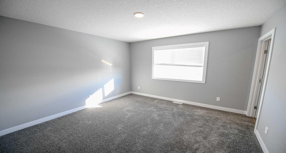 9519 113 Avenue, Clairmont, Alberta T8X0T2, 3 Bedroom Bedrooms, 0 ,2 BathroomBathrooms,Rental,113,0,A2327739