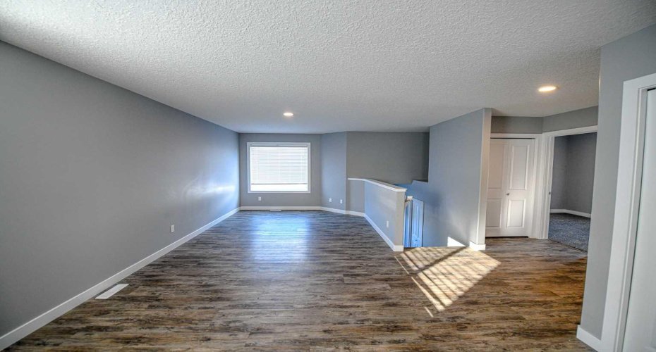9519 113 Avenue, Clairmont, Alberta T8X0T2, 3 Bedroom Bedrooms, 0 ,2 BathroomBathrooms,Rental,113,0,A2327739